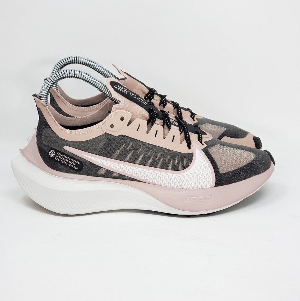 Nike Zoom Gravity Black Stone/Mauve Pink Runners